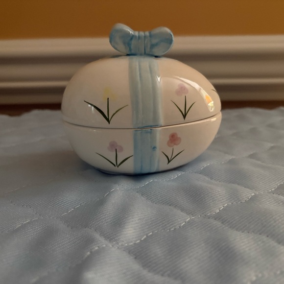 Other - Ceramic Easter Egg Trinket Box with Blue Ribbon. Vintage. NEW